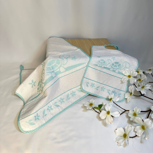 Set bavaglia e asciugamano con tartarughe