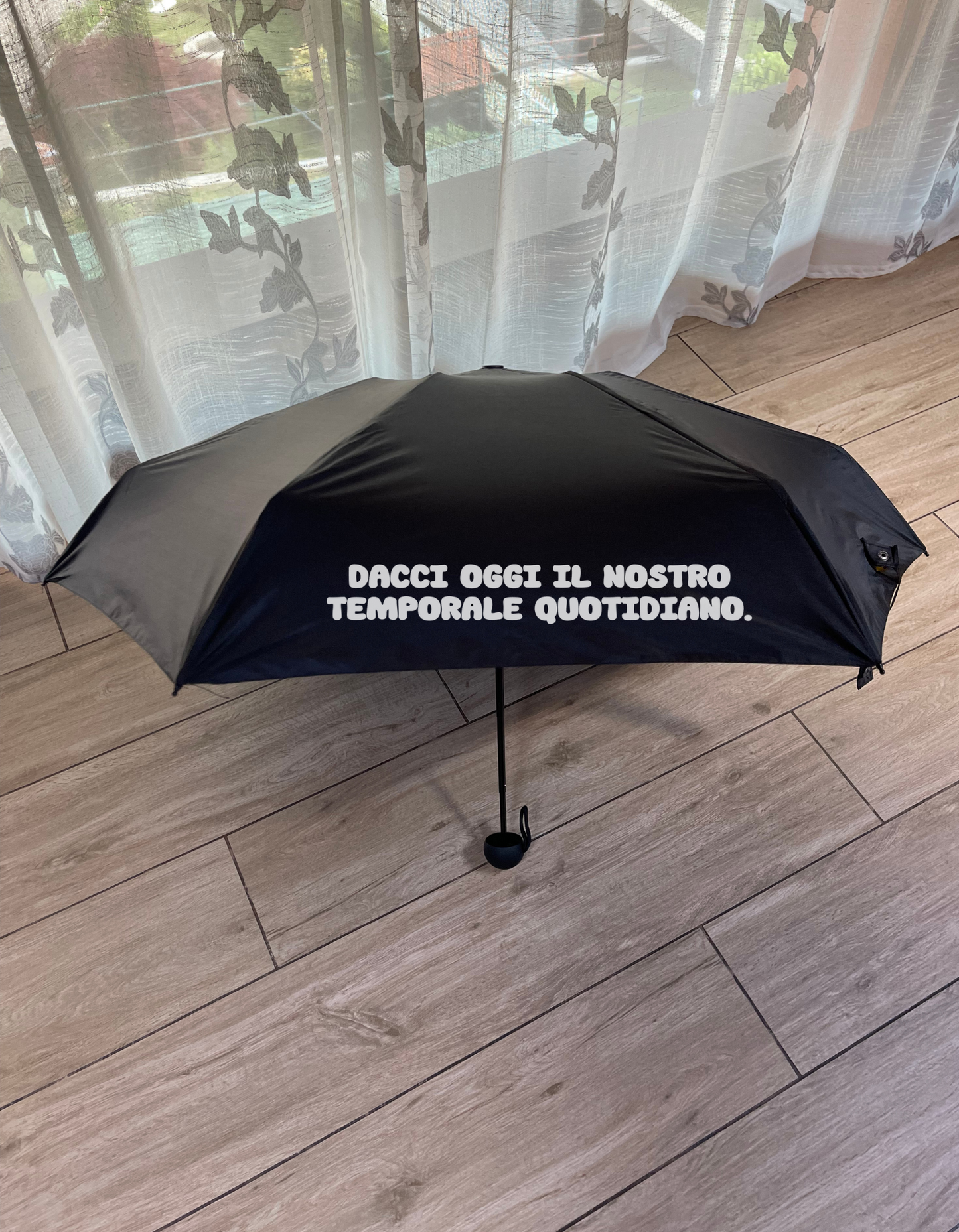 Ombrello con frase personalizzata