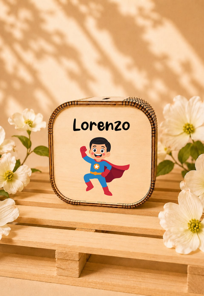 Salvadanaio in legno per bambini
